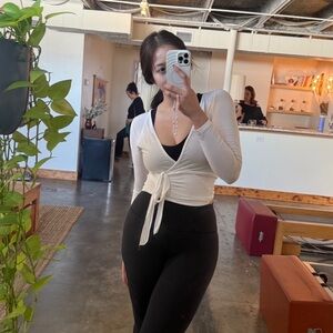 SOLD // White Wrap Top & OFFLINE by Aerie Real Me Crossover Flare Leggings